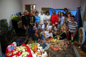Україно-ромська вітальня у Павлограді